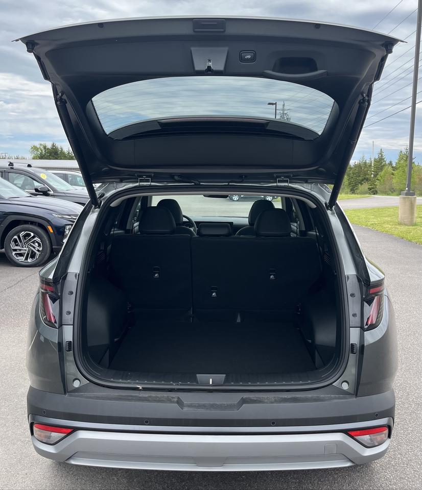 2026 Hyundai Tucson ULTIMATE HEV Photo