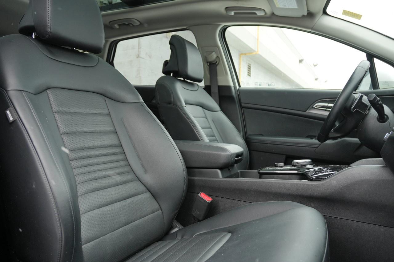 2024 Kia Sportage Plug-In Hybrid EX Premium AWD Photo