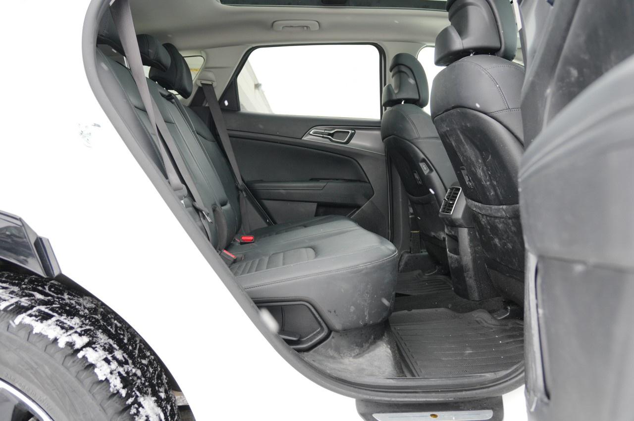 2024 Kia Sportage Plug-In Hybrid EX Premium AWD Photo