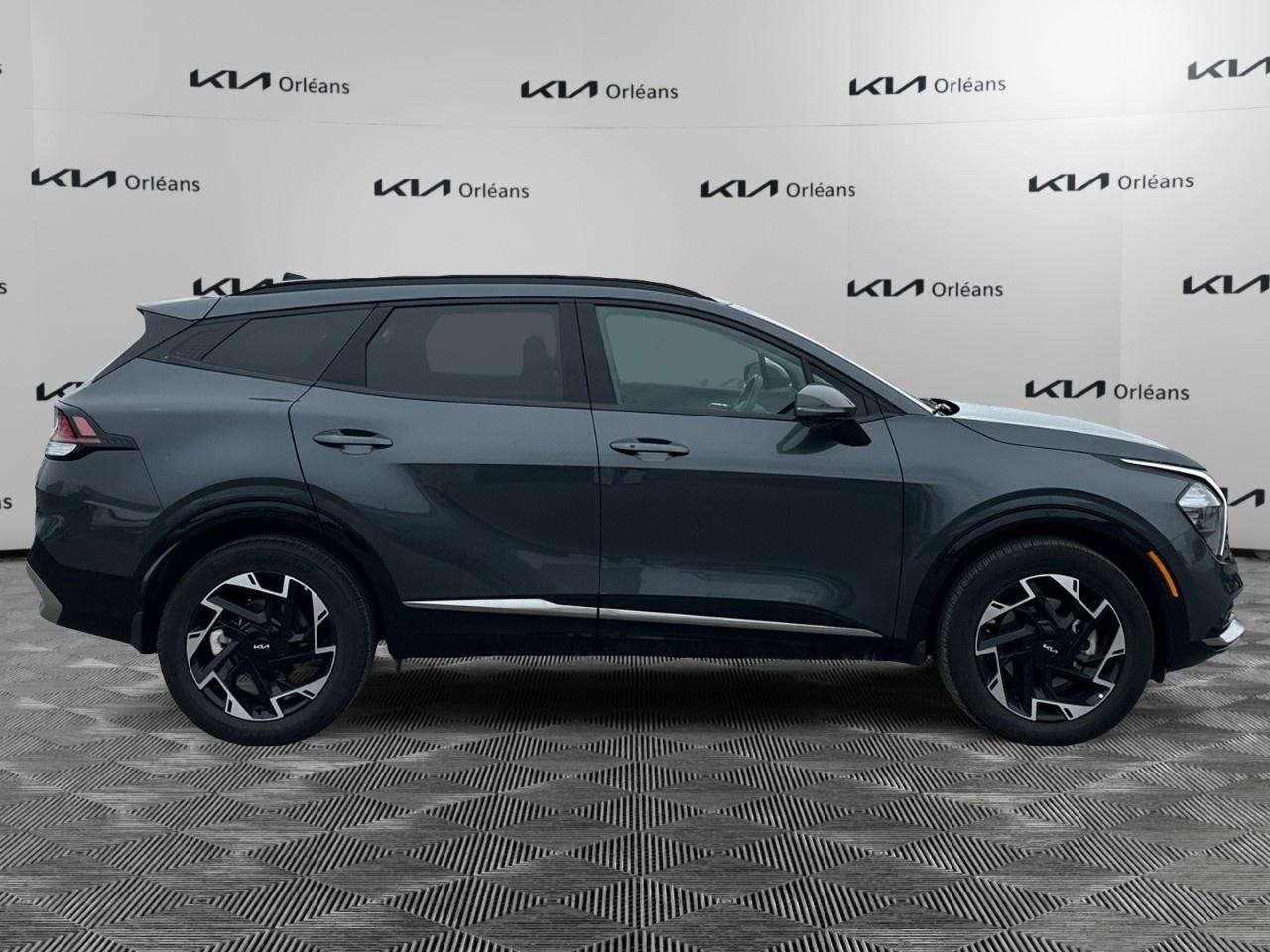 2025 Kia Sportage EX Premium AWD w/Black Interior Photo