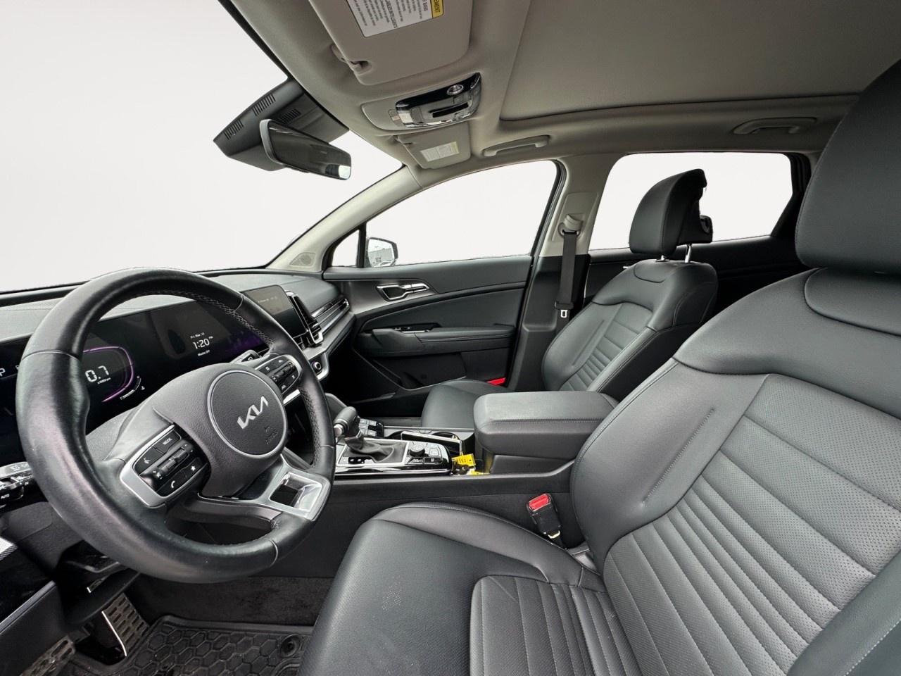 2025 Kia Sportage EX Premium AWD w/Black Interior Photo
