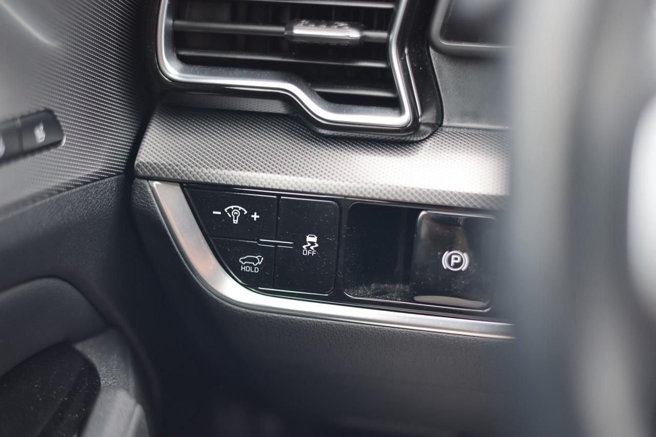 2025 Kia Sportage EX Premium AWD w/Black Interior Photo