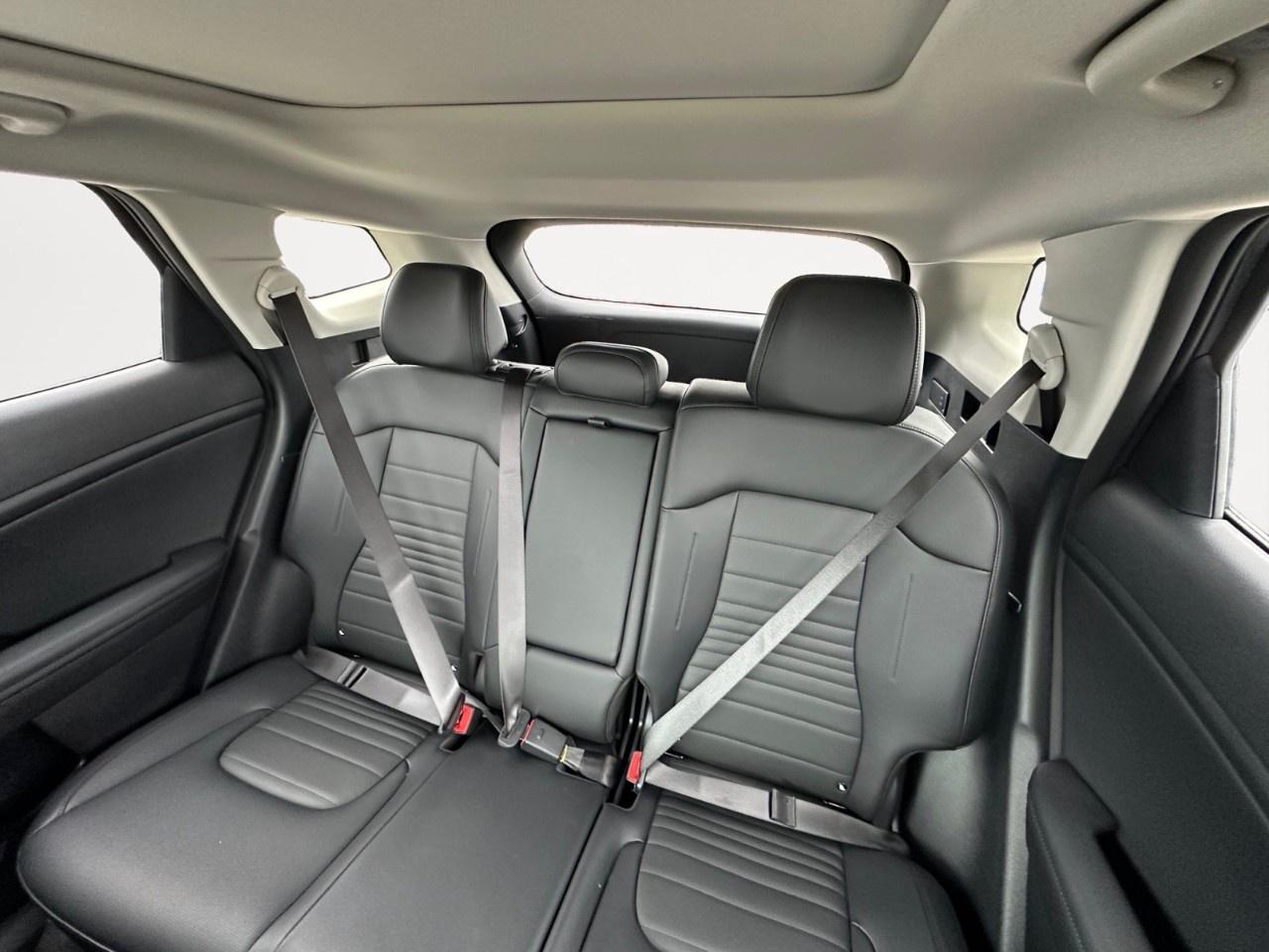 2025 Kia Sportage EX Premium AWD w/Black Interior Photo