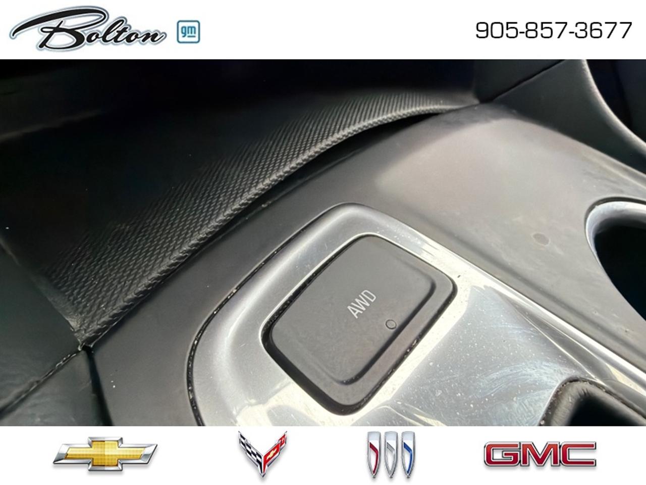 2020 Chevrolet Equinox LT MUST SEE! Photo
