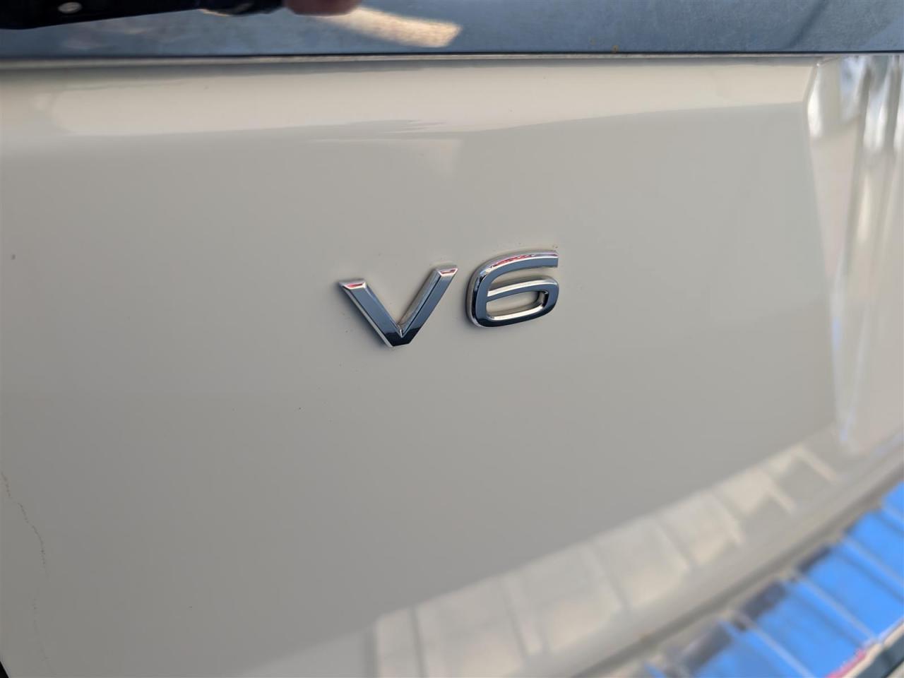 2023 Volkswagen Atlas 4MOTION - EXECLINE - PANO ROOF - NAV - TECH FEAT Photo