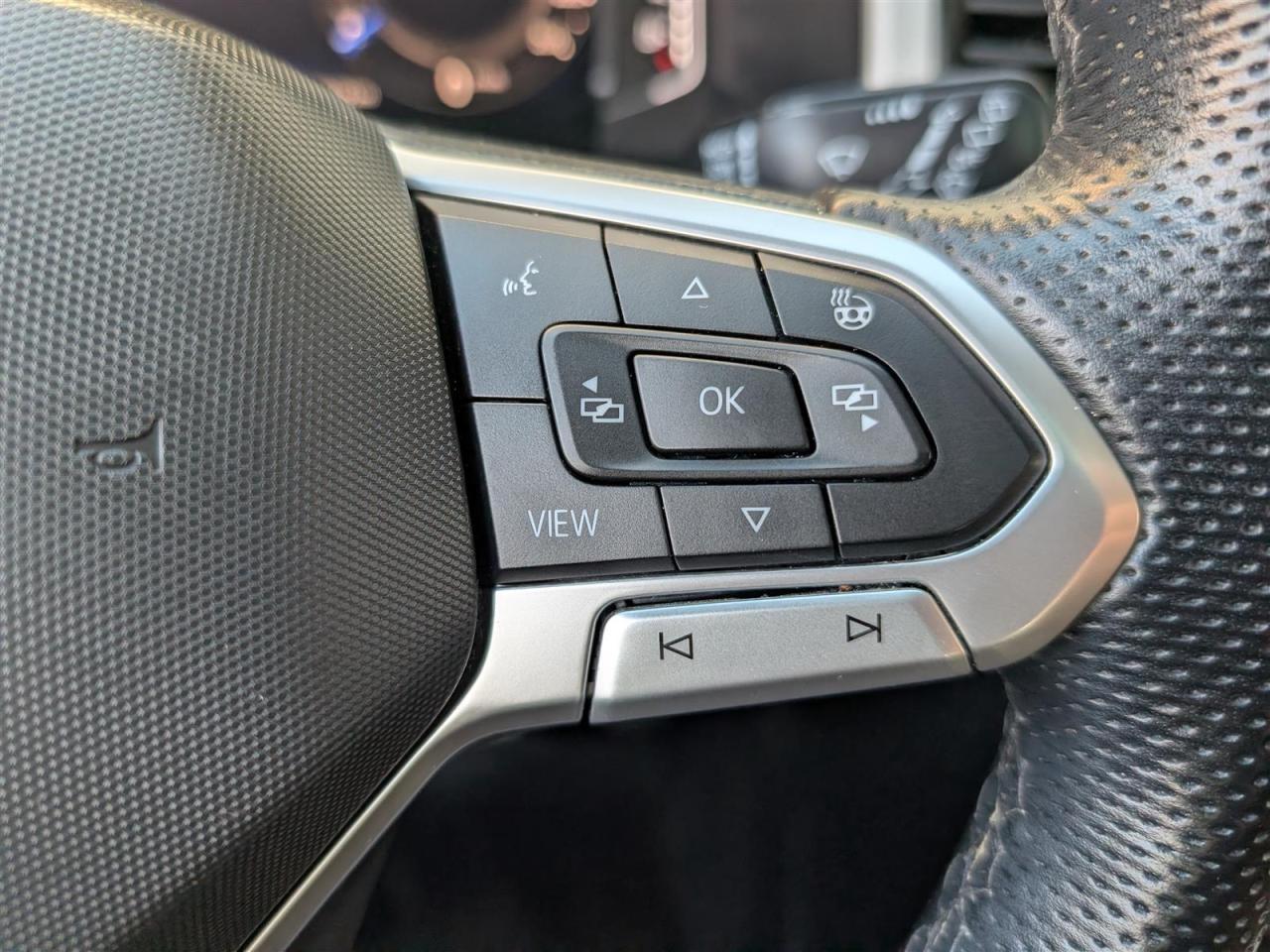 2023 Volkswagen Atlas 4MOTION - EXECLINE - PANO ROOF - NAV - TECH FEAT Photo