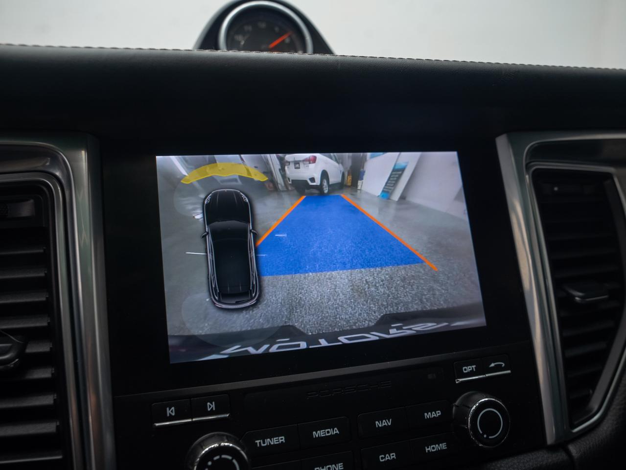 13731035.790121354