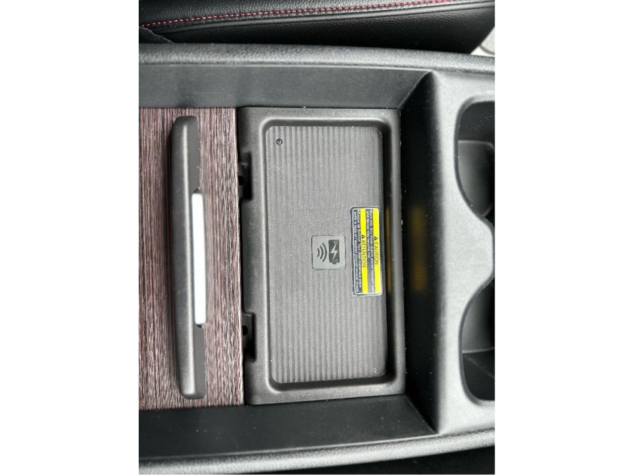 2023 Honda Odyssey Black Edition Photo