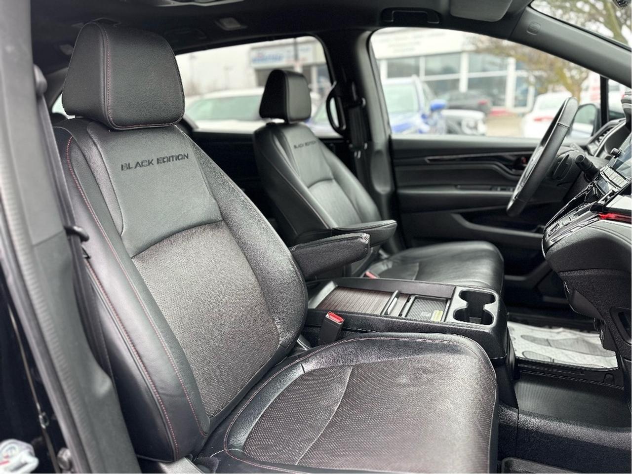 2023 Honda Odyssey Black Edition Photo