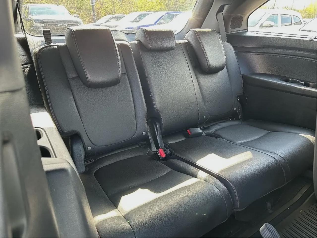 2023 Honda Odyssey Black Edition Photo