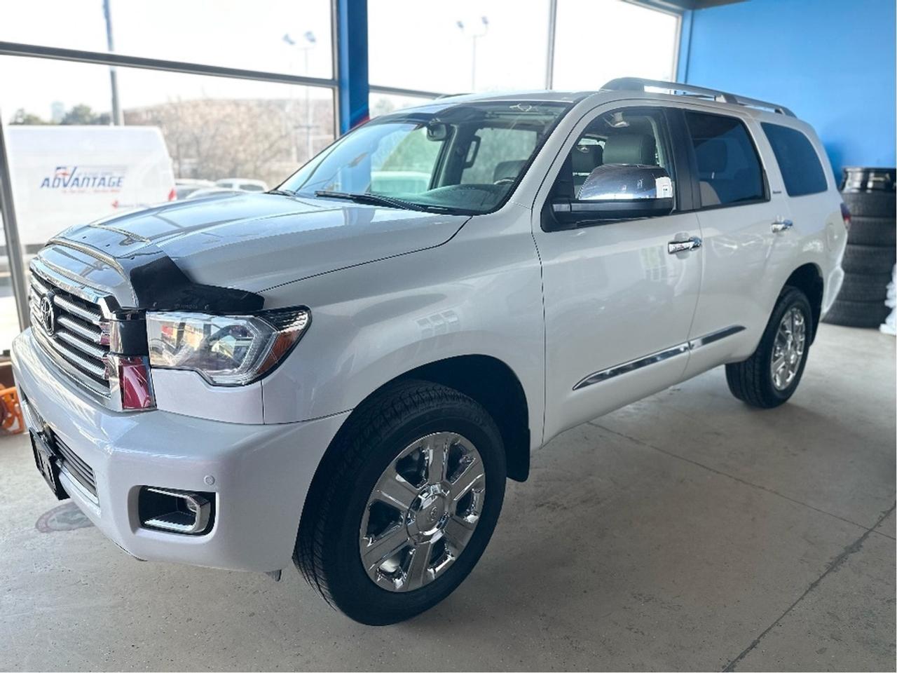 2019 Toyota Sequoia Plantium Photo2