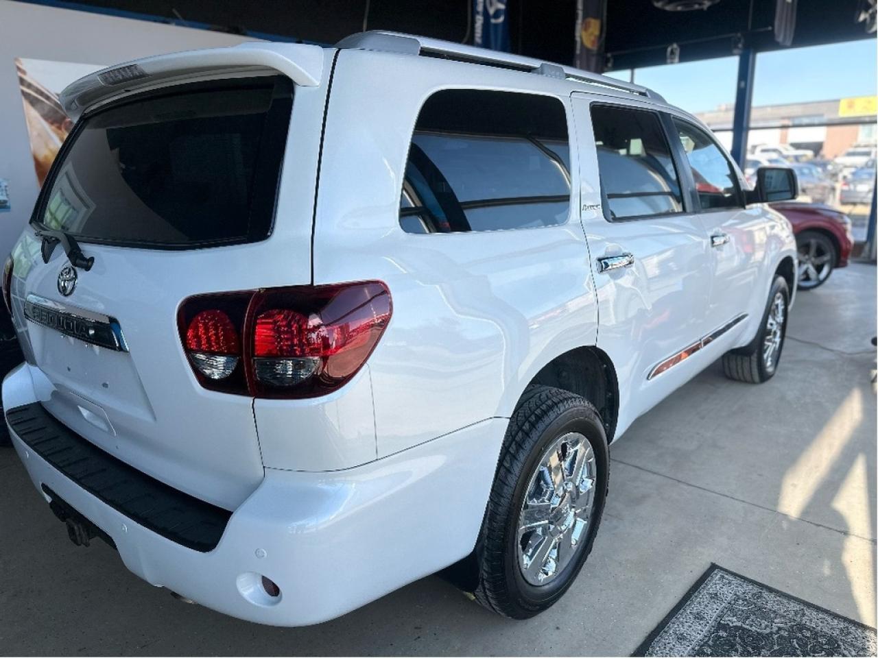 2019 Toyota Sequoia Plantium Photo