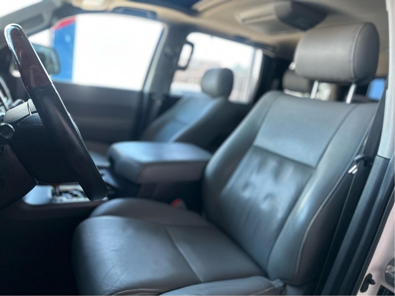 2019 Toyota Sequoia Plantium Photo