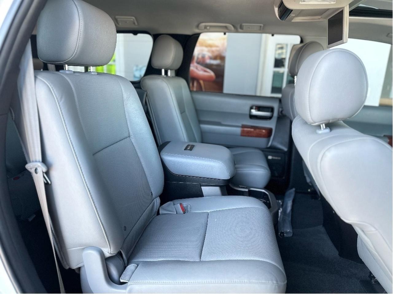 2019 Toyota Sequoia Plantium Photo