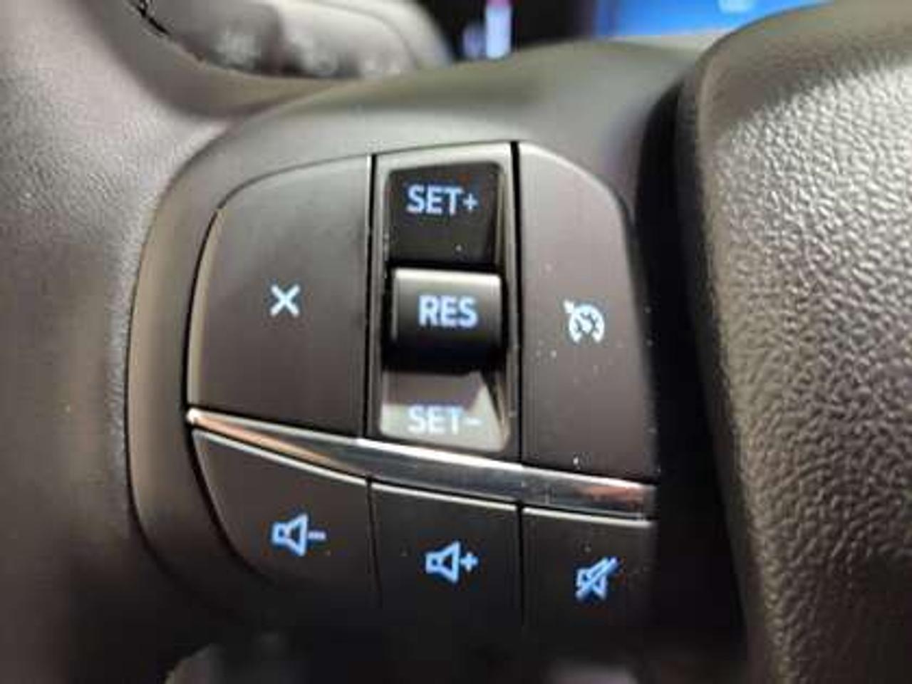 13731098