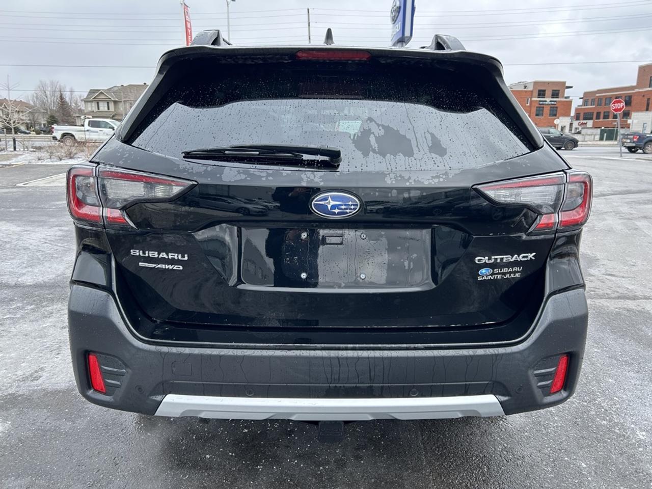 2020 Subaru Outback Limited  - Leather Seats -  Sunroof Photo