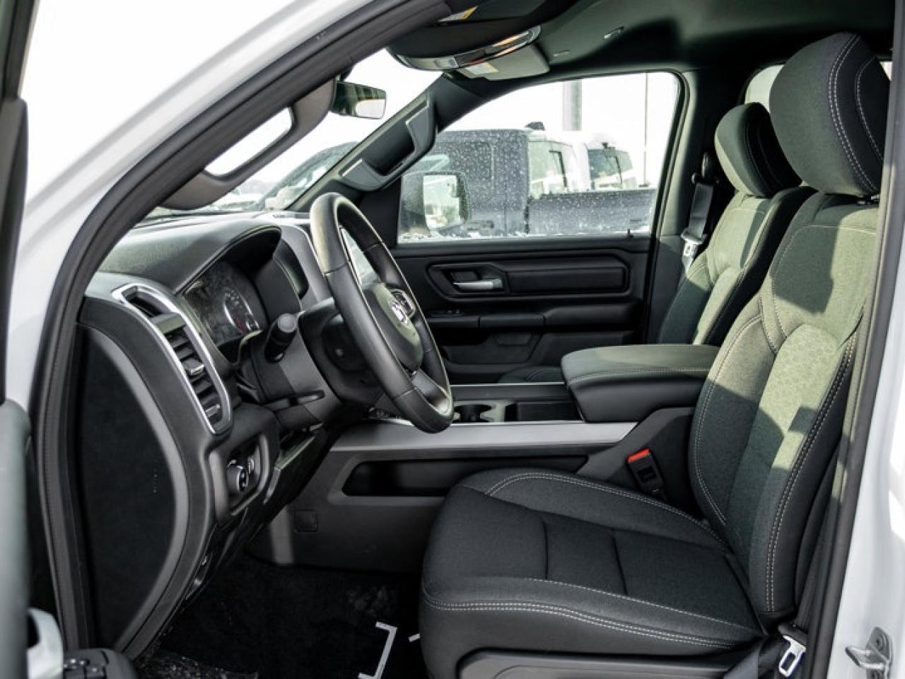 2026 RAM 1500 Express Photo