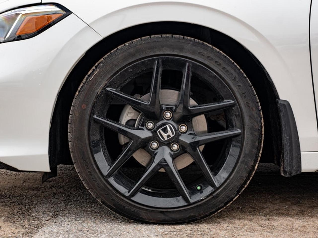 2025 Honda Civic Hatchback Sport Photo