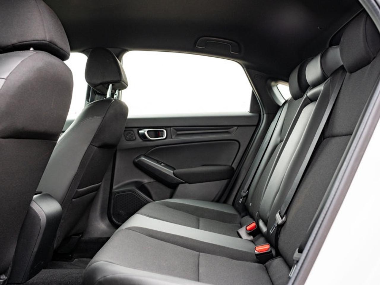 2025 Honda Civic Hatchback Sport Photo