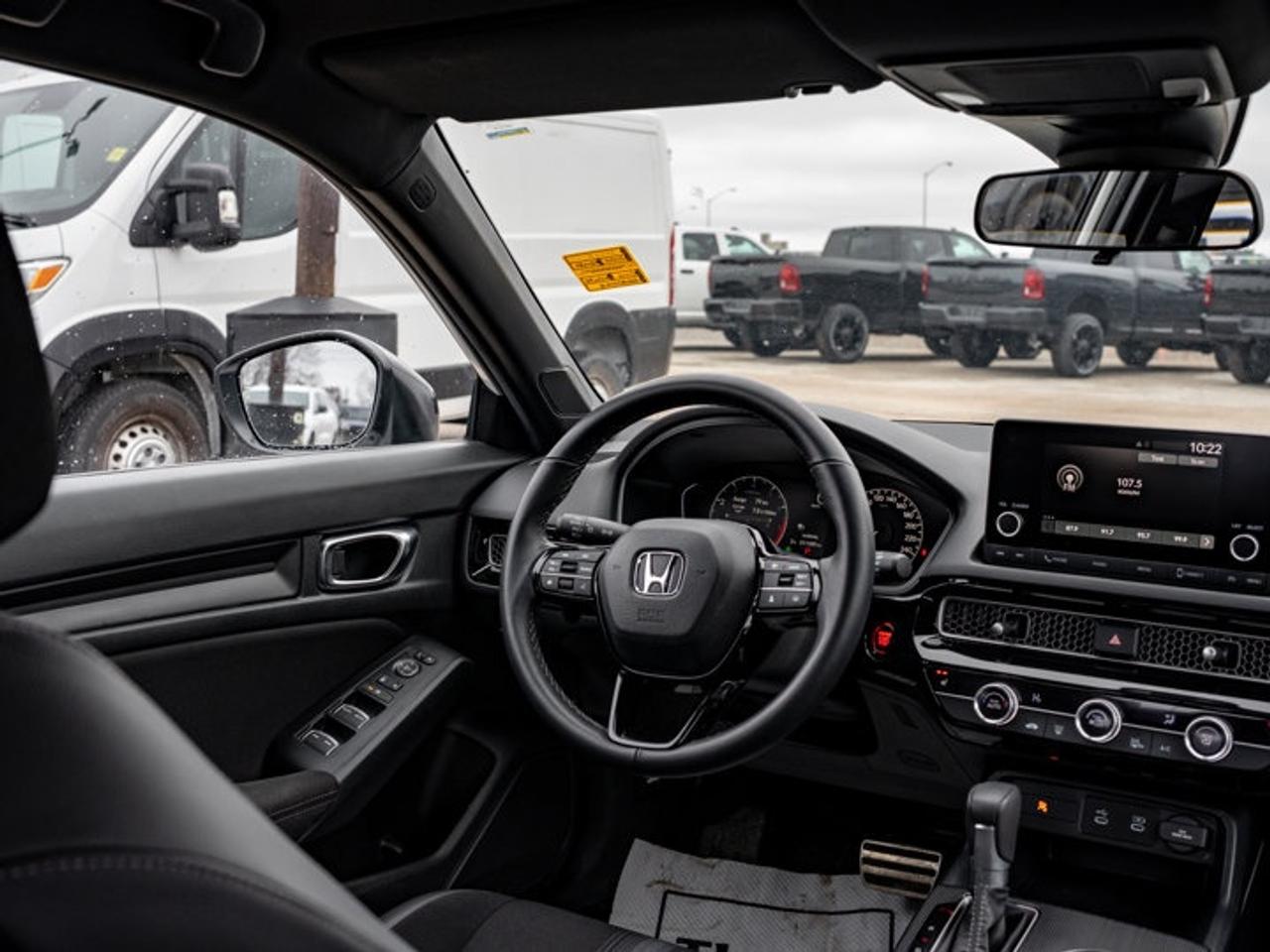 2025 Honda Civic Hatchback Sport Photo