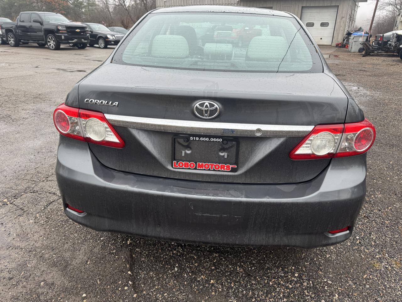 2013 Toyota Corolla CE Photo2