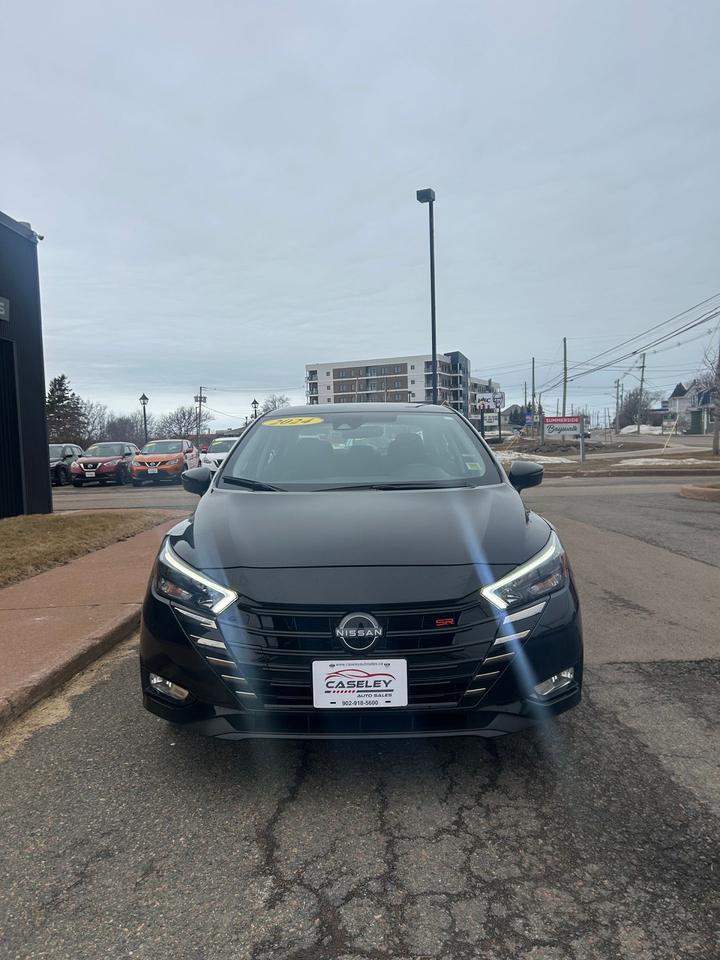 2024 Nissan Versa SR Photo