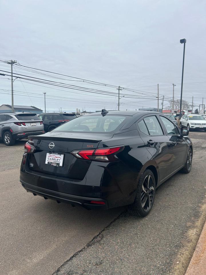 2024 Nissan Versa SR Photo