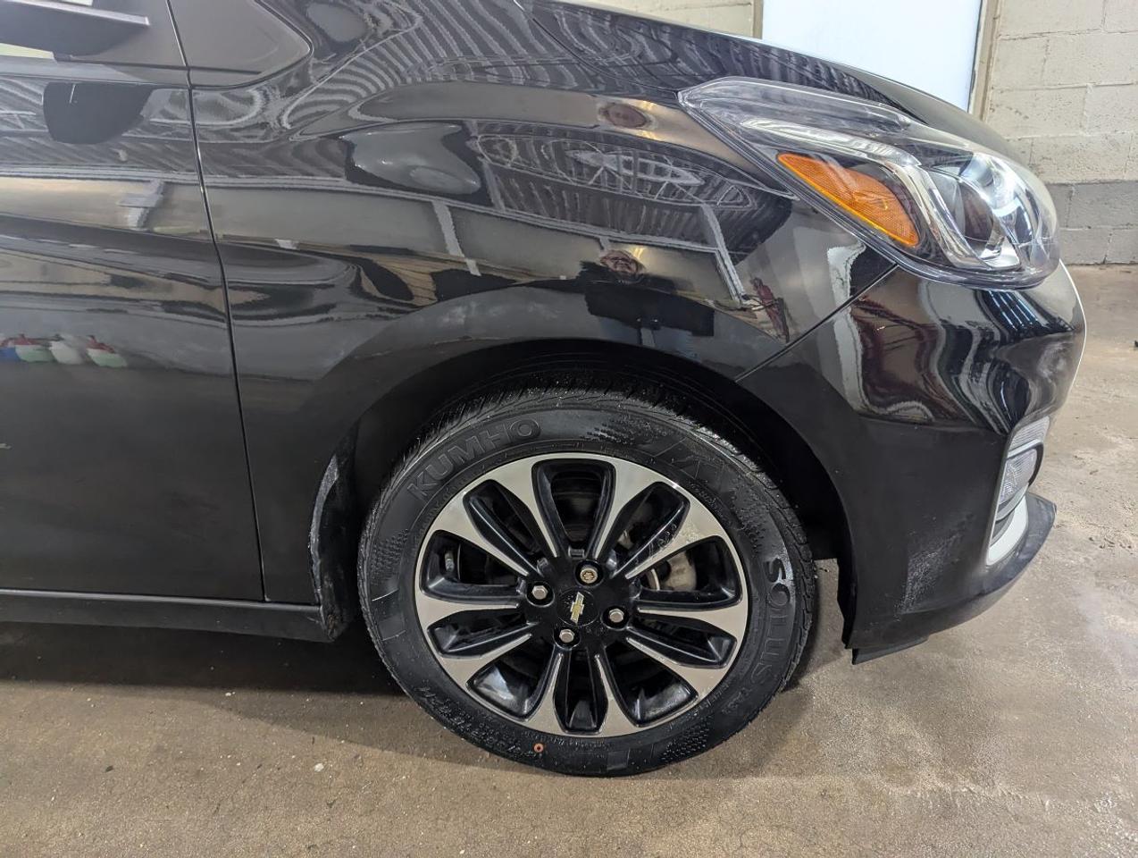 2021 Chevrolet Spark 1LT WITH LOW LOW KILOMETERS!! Photo4