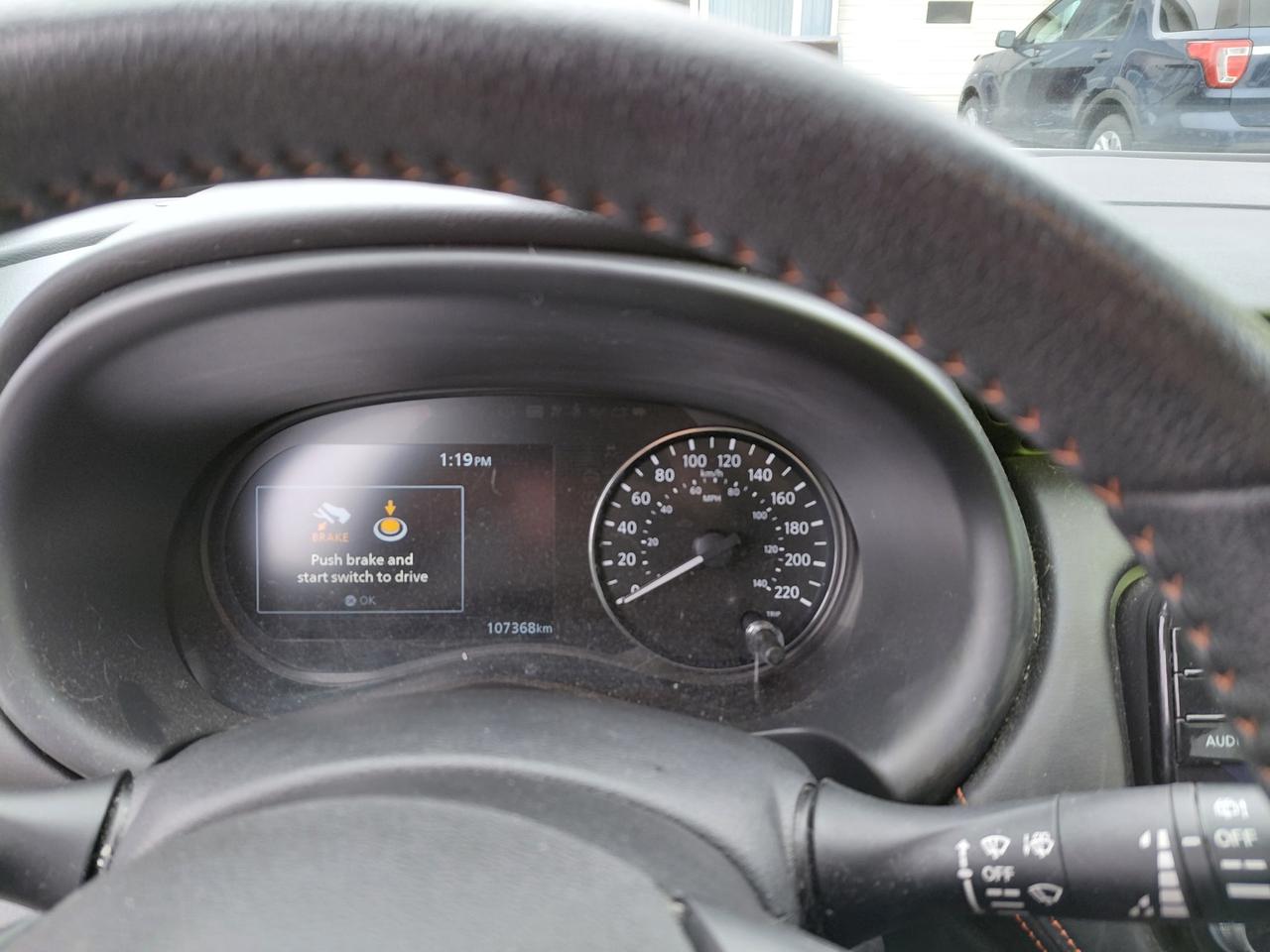 2022 Nissan Kicks SR Photo