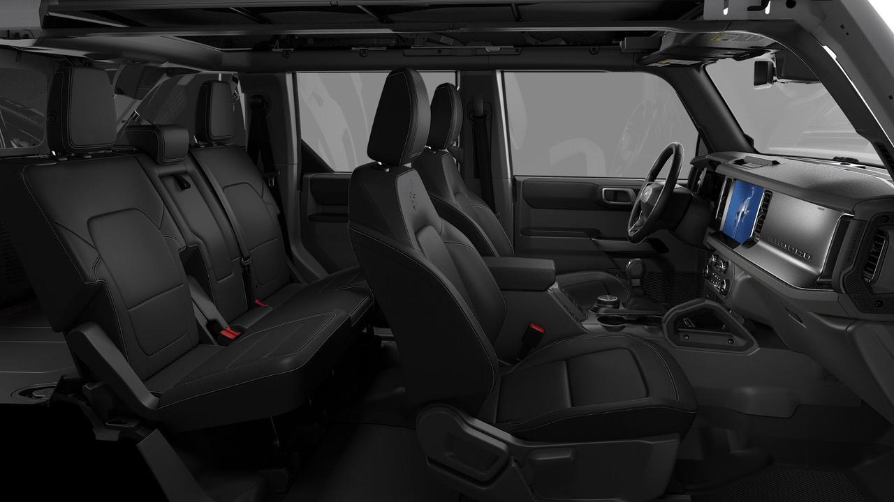 2026 Ford Bronco OUTER BANKS, 360 CAMERA,ADAPTIVE CRUISE,BLACK PKG Photo