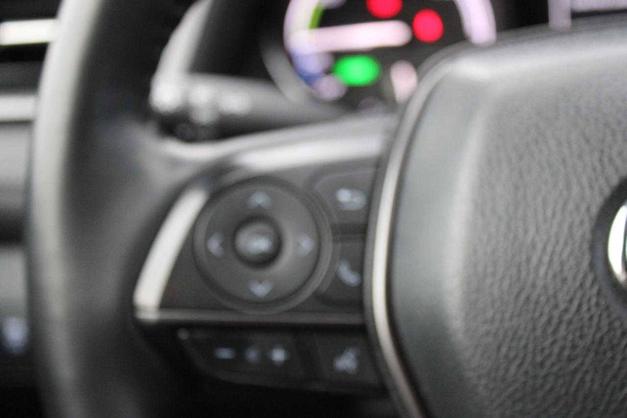 2024 Toyota Camry HYBRID SE Photo