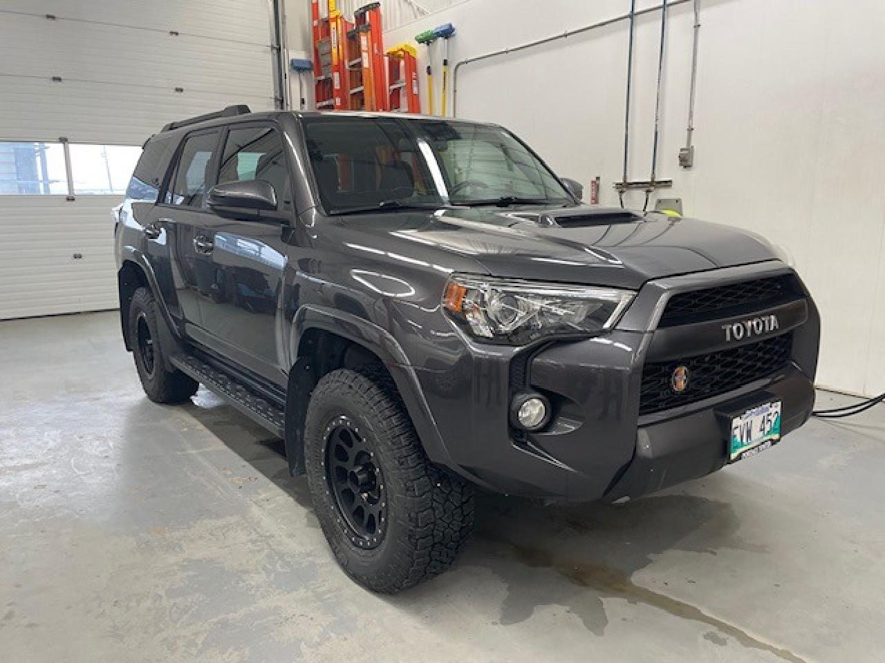 2018 Toyota 4Runner Trd Off Road Photo0