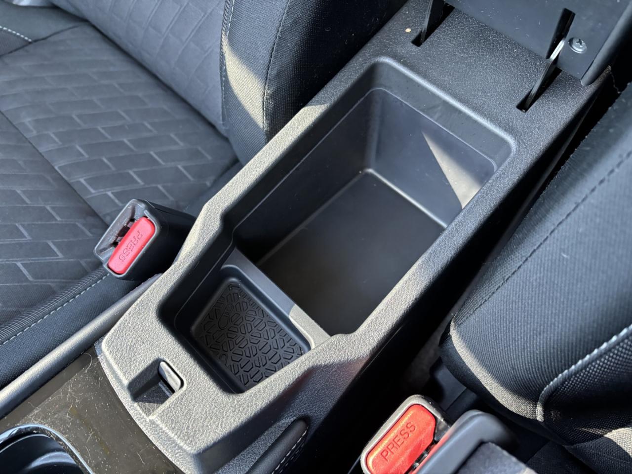 2024 Nissan Kicks SV ~1 Owner~ No accidents~ Photo