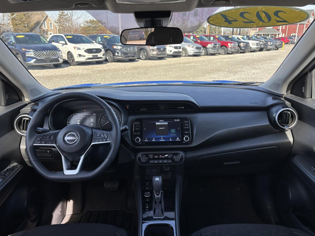 2024 Nissan Kicks SV ~1 Owner~ No accidents~ Photo