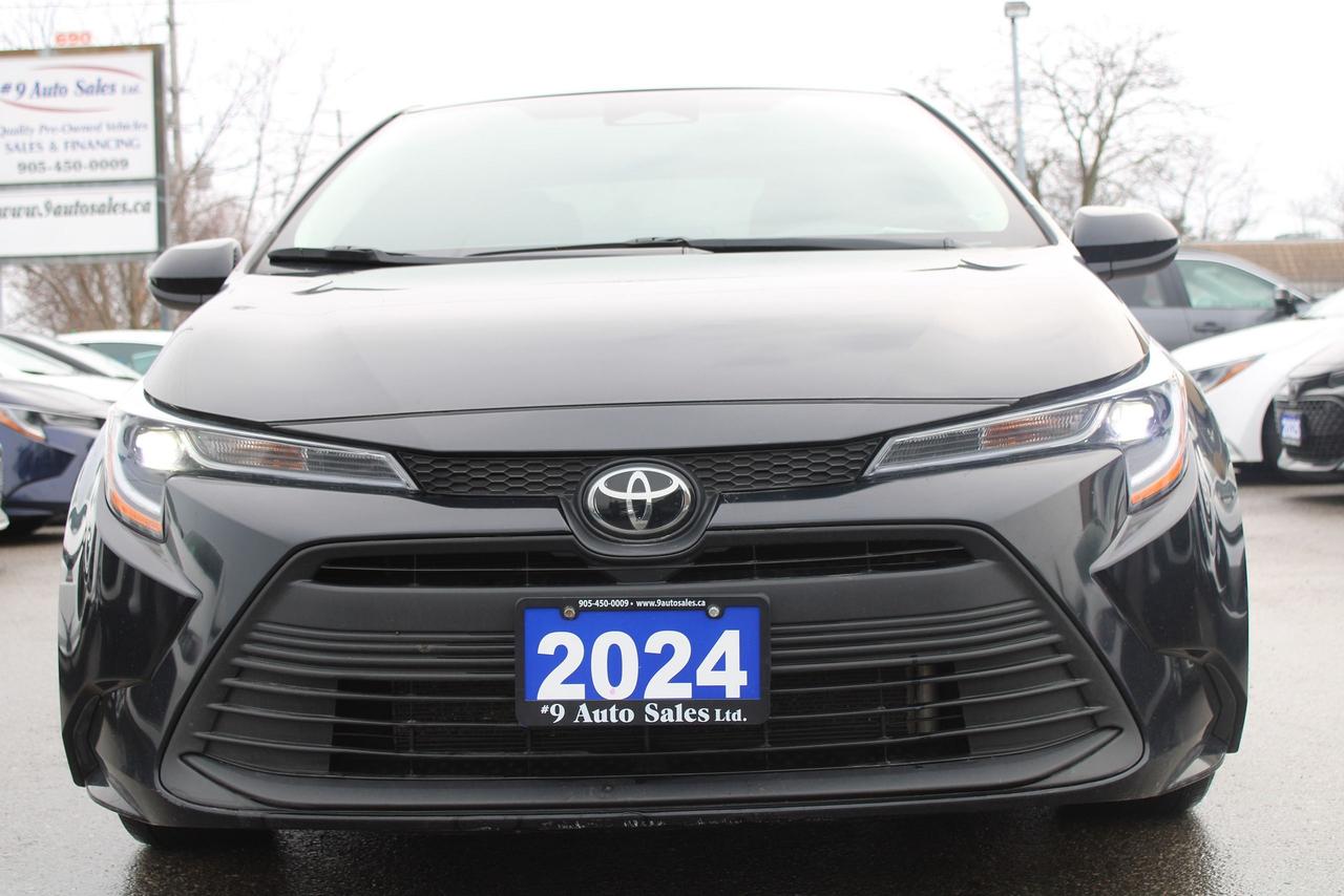 2024 Toyota Corolla LE Plus Sunroof Photo