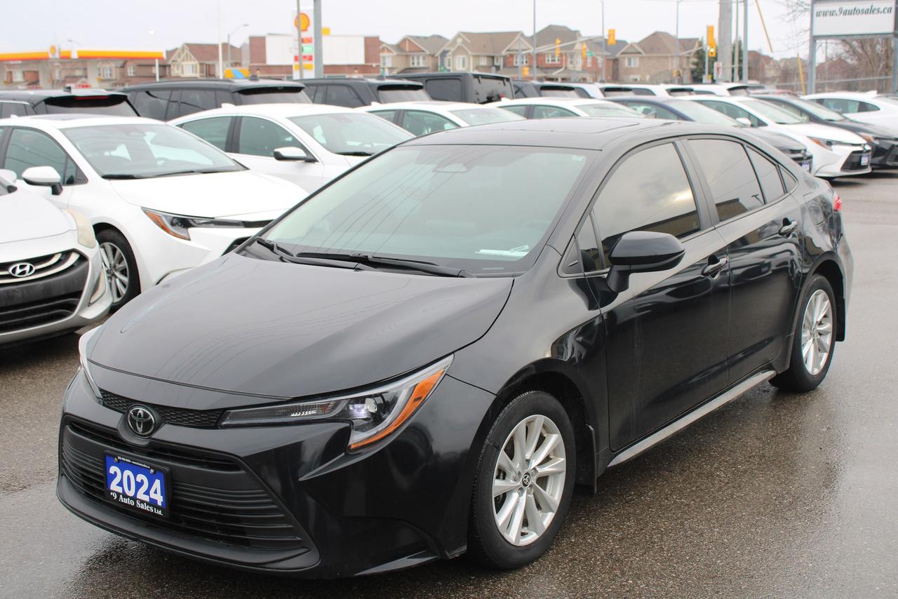2024 Toyota Corolla LE Plus Sunroof Photo4
