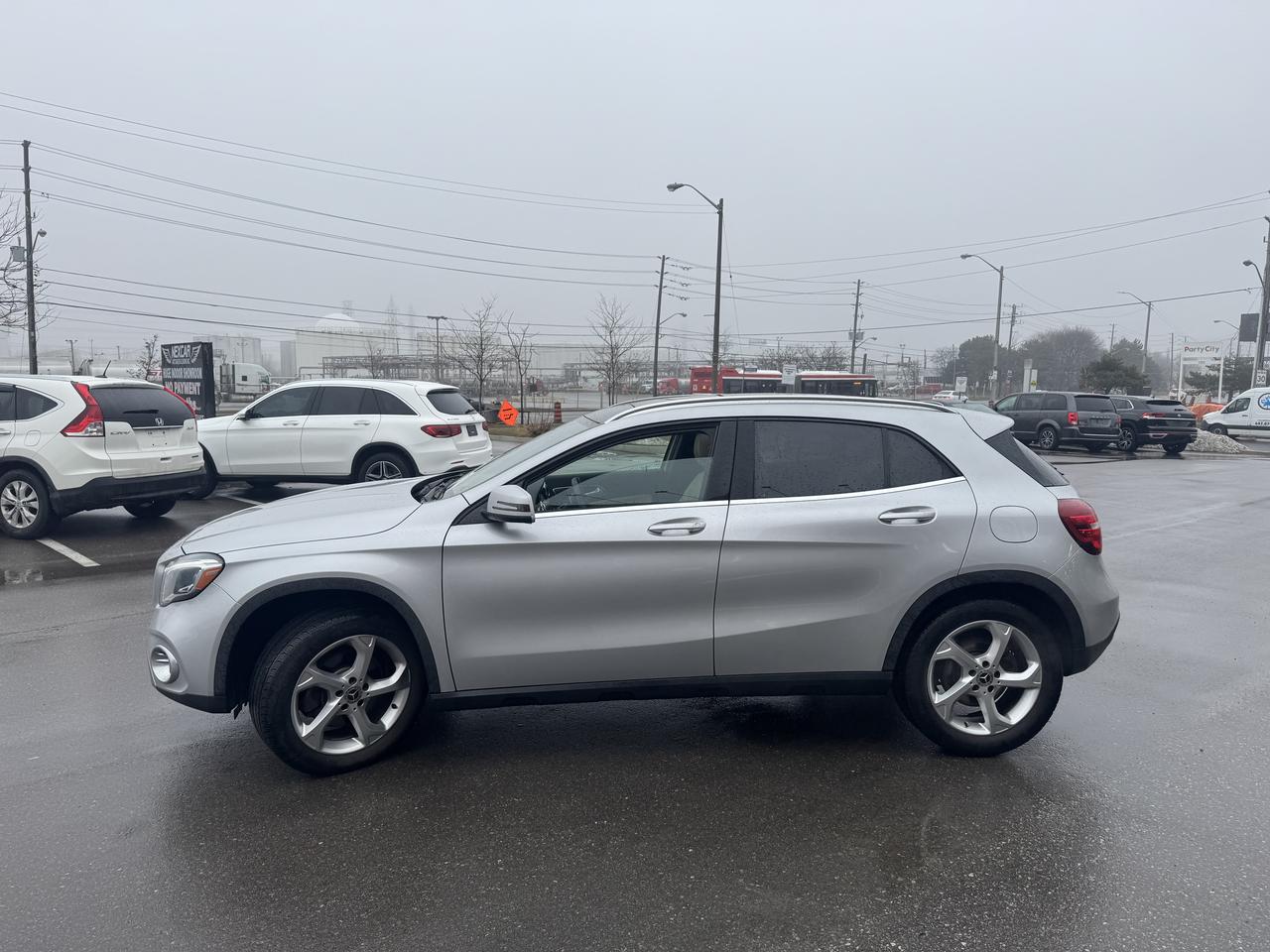 2018 Mercedes-Benz GLA GLA 250 Photo3