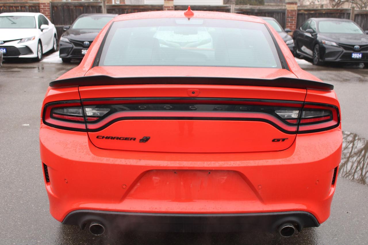 2023 Dodge Charger GT Photo4