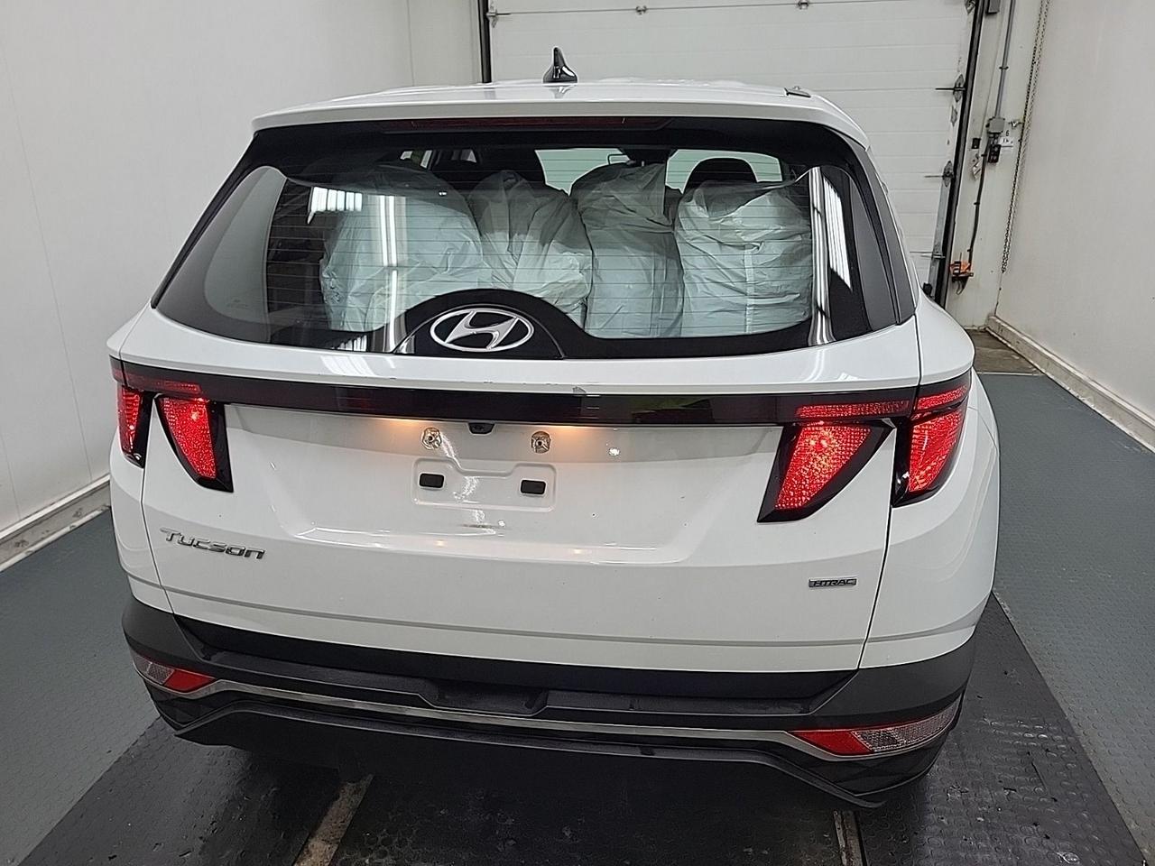 2022 Hyundai Tucson Essential Photo