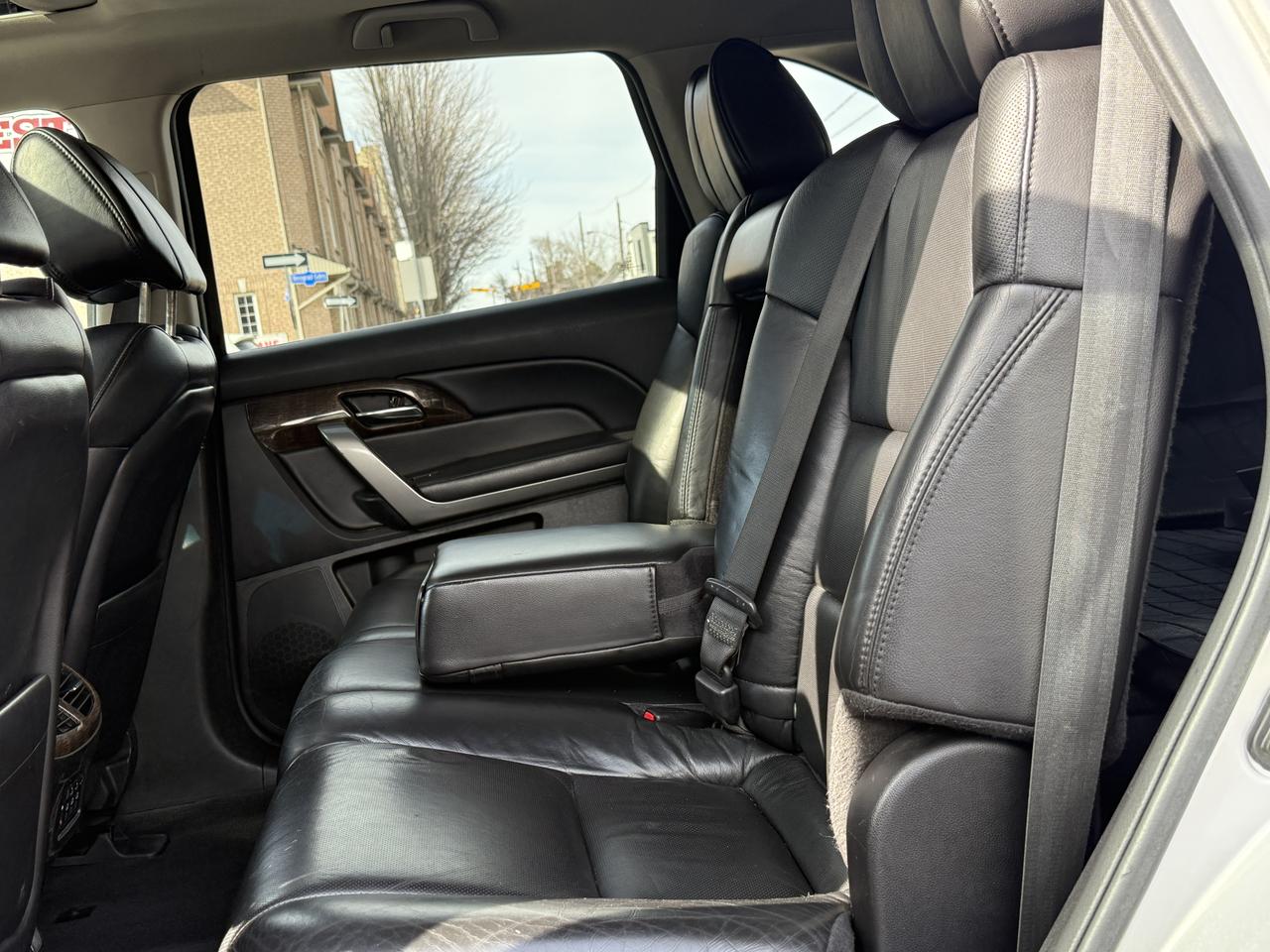 2011 Acura MDX Tech pkg Photo