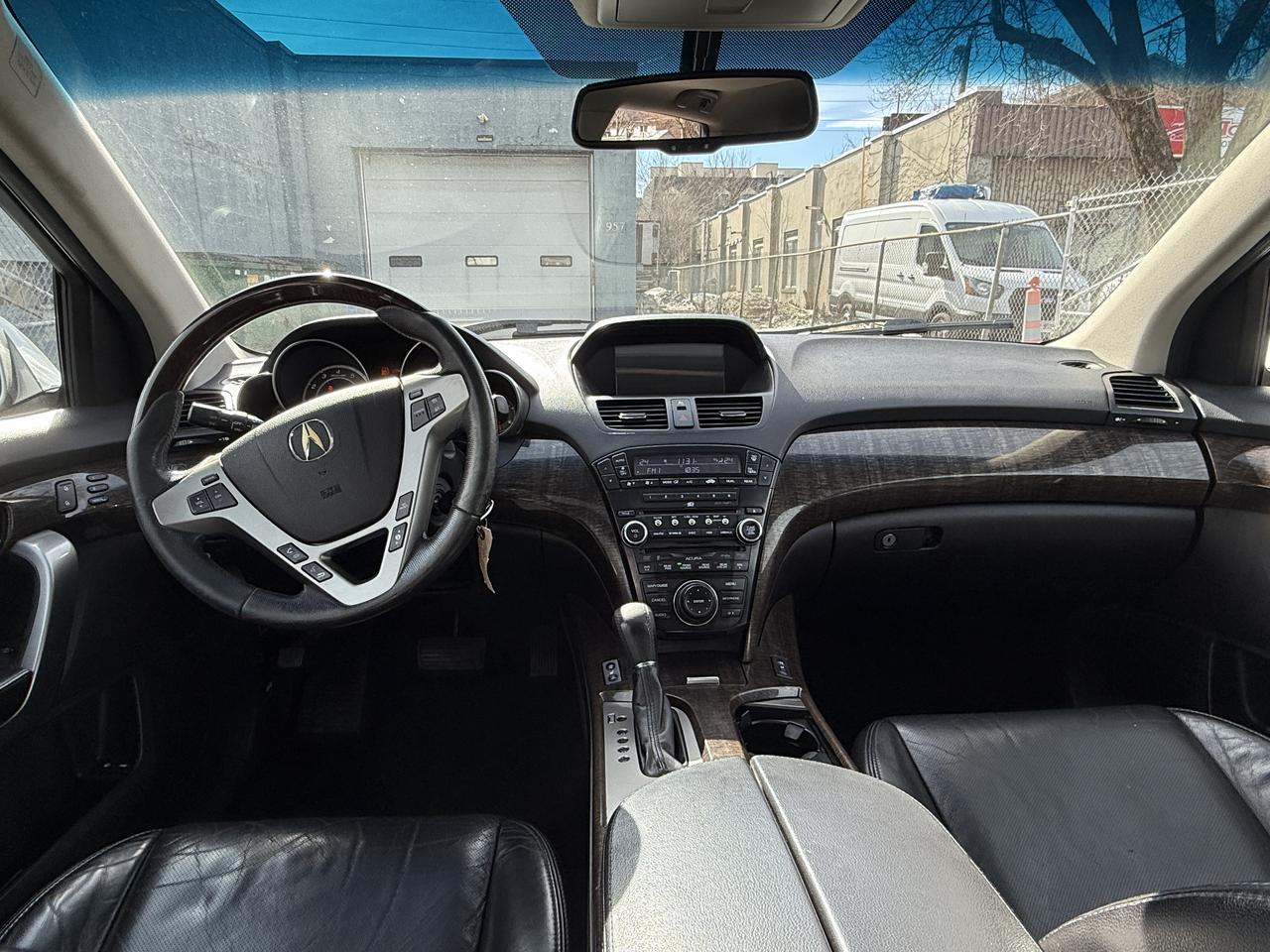 2011 Acura MDX Tech pkg Photo