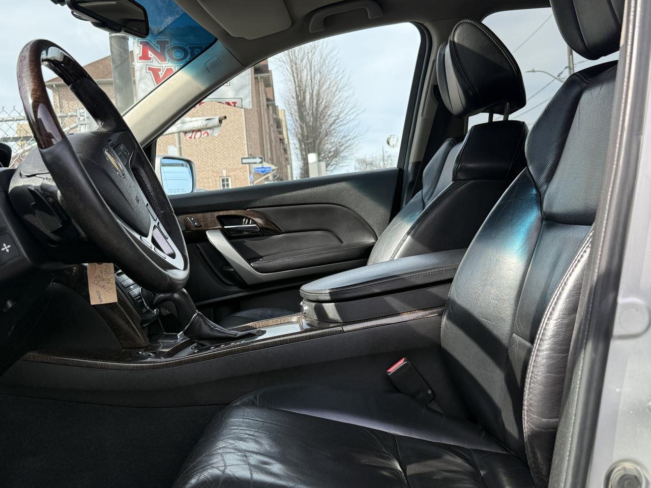 2011 Acura MDX Tech pkg Photo