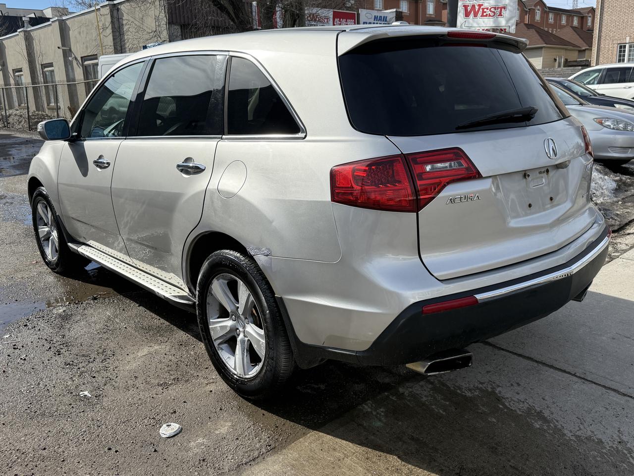 2011 Acura MDX Tech pkg Photo