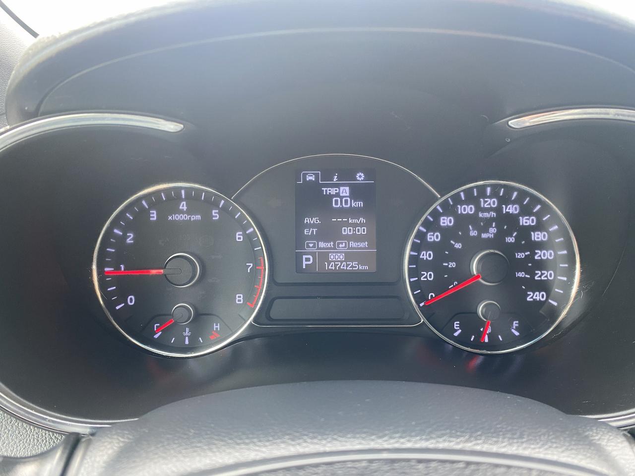 2016 Kia Forte Koup SX/Automatic/Gas Saver/Backup Camera/Bluetooth Photo