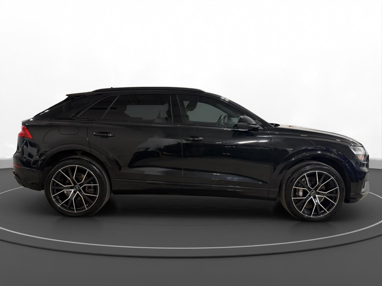 2022 Audi Q8 Progressiv | S LINE | BLACK OPTICS | Photo