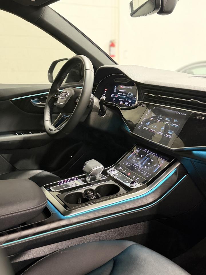 2022 Audi Q8 Progressiv | S LINE | BLACK OPTICS | Photo