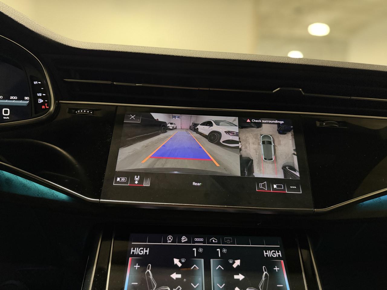 2022 Audi Q8 Progressiv | S LINE | BLACK OPTICS | Photo