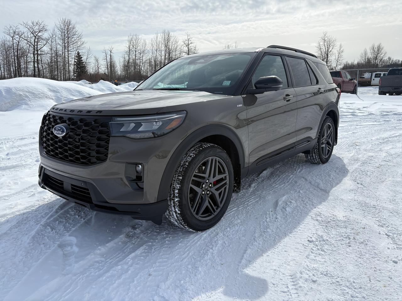 2026 Ford Explorer ST-Line Photo0