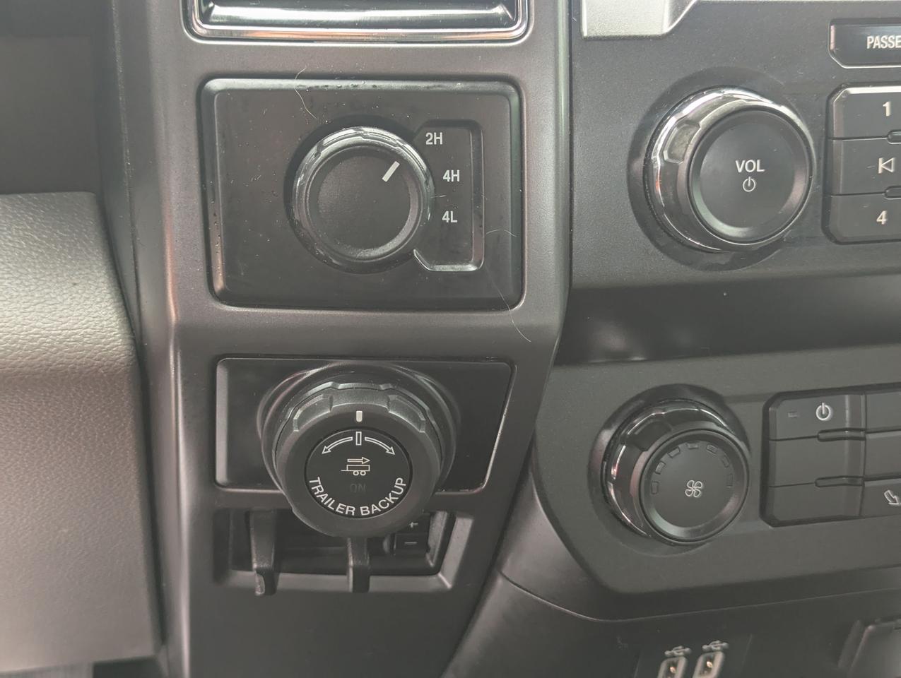 2019 Ford F-150 XLT Photo