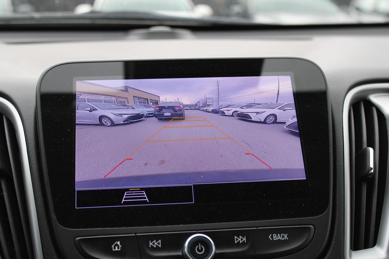 2024 Chevrolet Malibu 1LT Photo